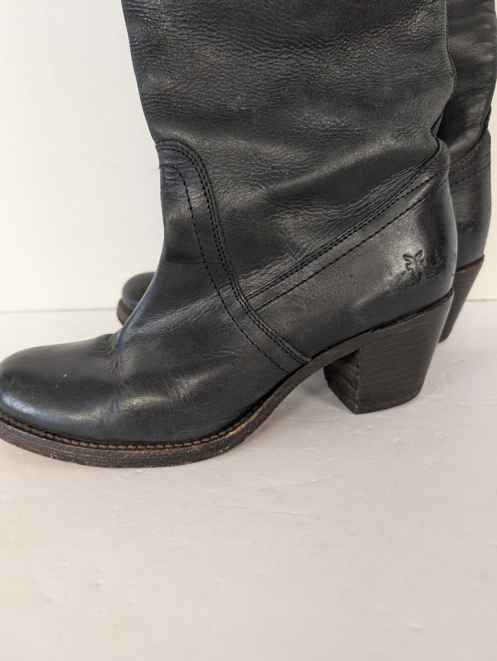 Frye Boots Black Leather Knee-High Riding Women's Sz 6 - Picture 6 of 12